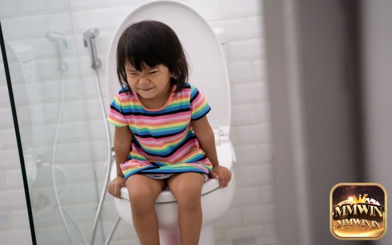 Chiêm bao thấy em bé đi vệ sinh mang đến ý nghĩa gì?