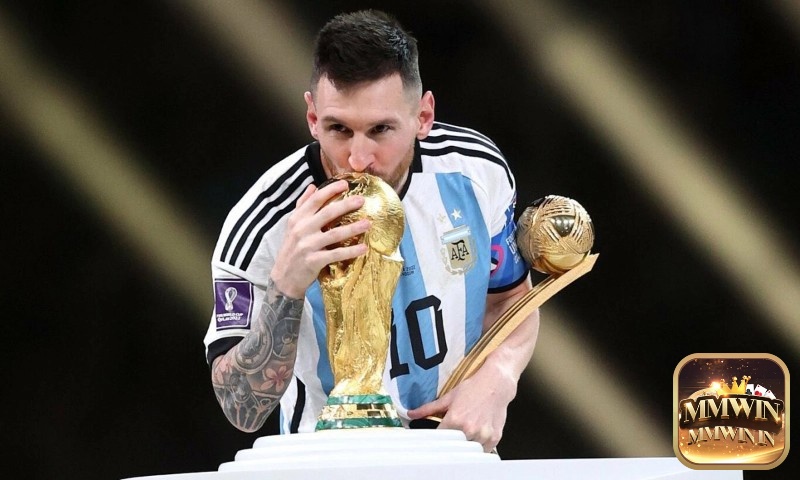 Lionel Messi là một cầu thủ bóng đá người Argentina, anh được mệnh danh là một trong những cầu thủ xuất sắc nhất mọi thời đại