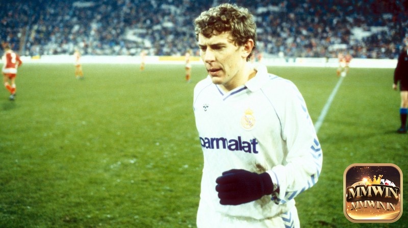 Butragueño là một trong những tiền đạo vĩ đại nhất của câu lạc bộ Real Madrid - Top 4 tiền đạo hay nhất Real Madrid