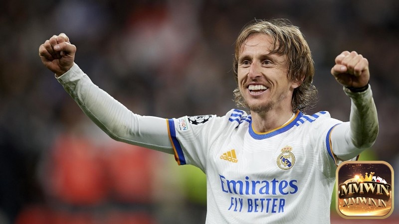 Top 2 tiền vệ hay nhất Real Madrid đó chính là Luka Modric.